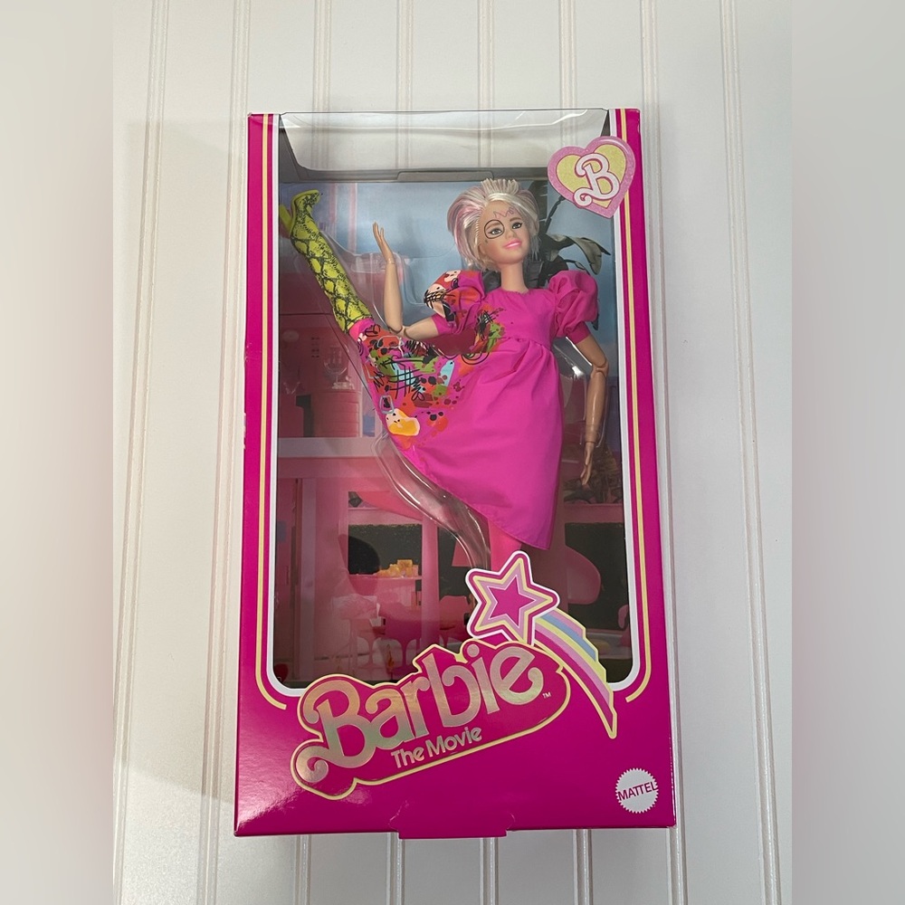 Official Mattel Barbie The Movie Doll Weird Barbie Kate McKinnon Character